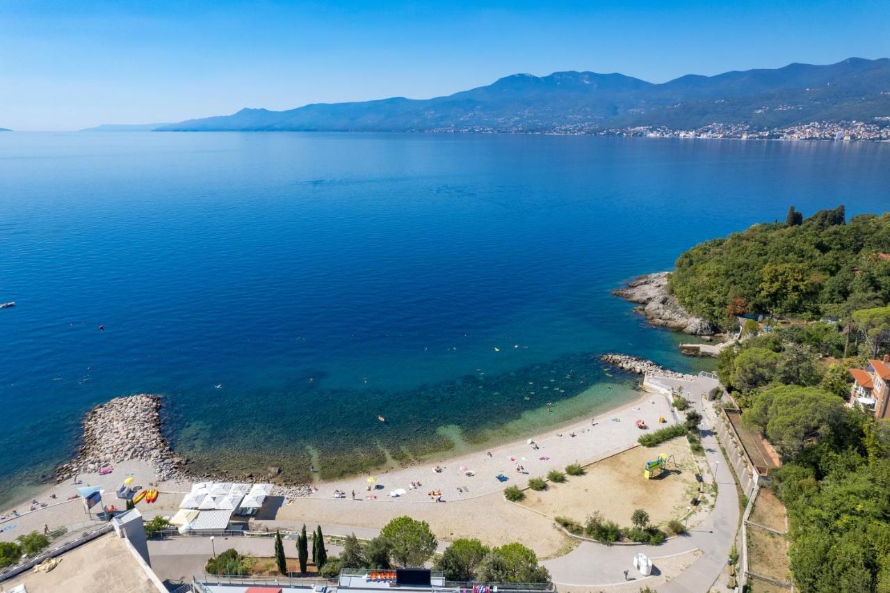 My Way Room, Parking, Sea View, Terrace Rijeka Exterior foto